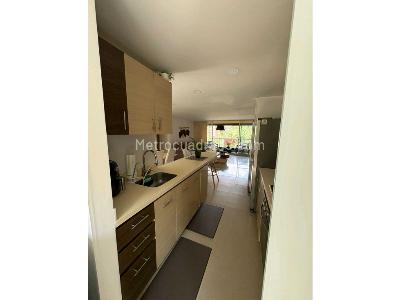 Apartamento de 3 alcobas en venta en Loma De San Jose, Sabaneta, 120 m² · foto 7 de 20