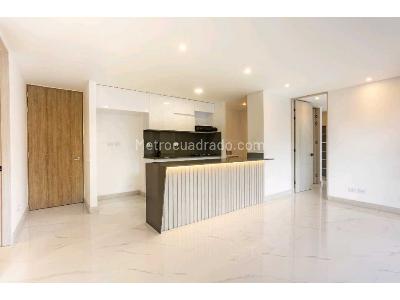 Apartamento de 3 alcobas en venta en Loma De San Jose, Sabaneta, 80 m² · foto 3 de 20