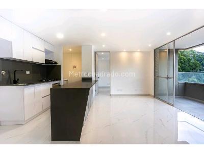 Apartamento de 3 alcobas en venta en Loma De San Jose, Sabaneta, 80 m² · foto 4 de 20