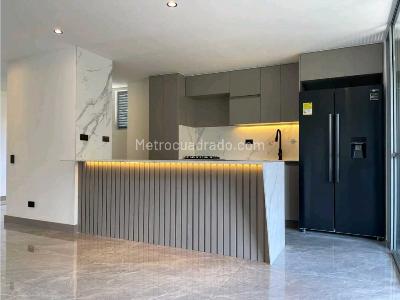Apartamento en venta en Loma De San Jose, Sabaneta · foto 4 de 16