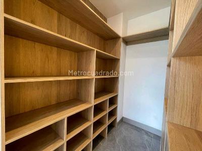 Apartamento en venta en Loma De San Jose, Sabaneta · foto 13 de 16