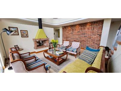 Casa de 5 alcobas en venta en Loma Del Escobero, Envigado · foto 2 de 20