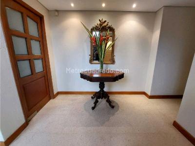 Casa de 5 alcobas en venta en Loma Del Escobero, Envigado · foto 5 de 20