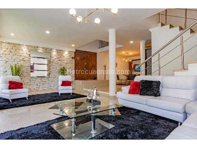Casa de 4 alcobas en venta en Cola Del Zorro, Medellín, 450 m² · foto 2 de 20