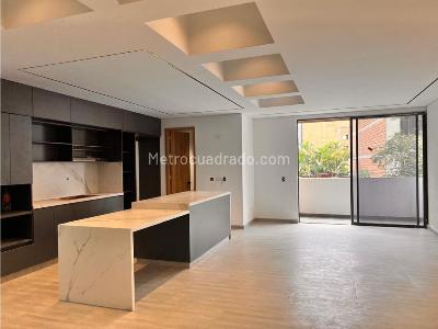 Apartamento en venta en La Castellana, Medellín · foto 2 de 12