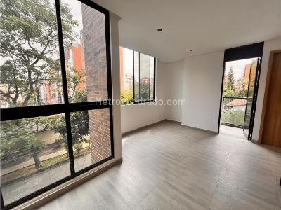 Apartamento en venta en La Castellana, Medellín · foto 8 de 12