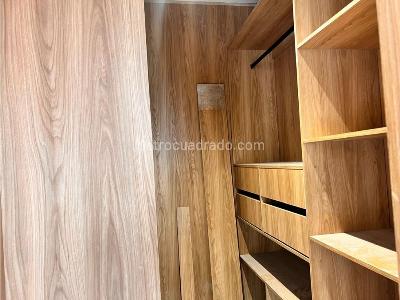 Apartamento en venta en La Castellana, Medellín · foto 11 de 12