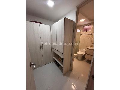 Apartamento de 3 alcobas en venta en La Castellana, Medellín, 116 m² · foto 12 de 14