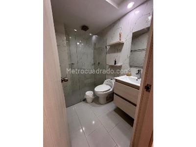 Apartamento de 3 alcobas en venta en La Castellana, Medellín, 116 m² · foto 13 de 14