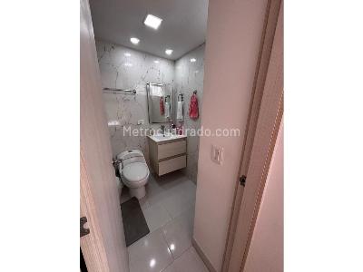 Apartamento de 3 alcobas en venta en La Castellana, Medellín, 116 m² · foto 14 de 14