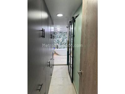 Apartamento de 3 alcobas en venta en Laureles, Medellín, 183 m² · foto 10 de 20