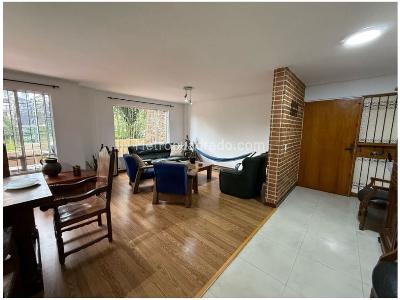 Apartamento en venta en San Lucas Poblado, Medellín · foto 3 de 20