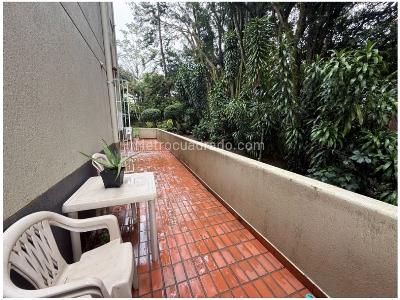 Apartamento en venta en San Lucas Poblado, Medellín · foto 7 de 20