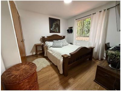 Apartamento en venta en San Lucas Poblado, Medellín · foto 10 de 20