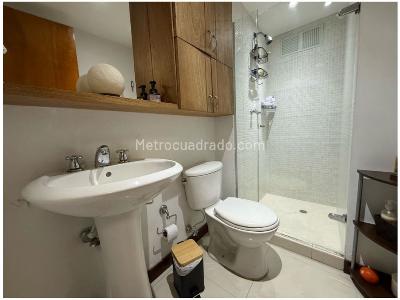 Apartamento en venta en San Lucas Poblado, Medellín · foto 11 de 20