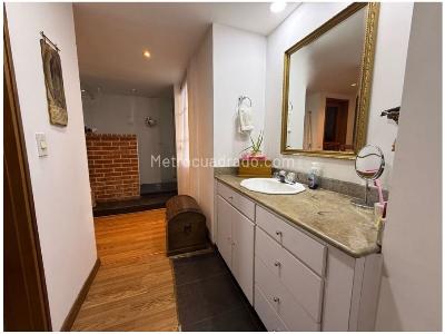 Apartamento en venta en San Lucas Poblado, Medellín · foto 15 de 20