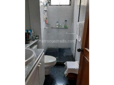 Apartamento de 4 alcobas en venta en Aguacatala El Poblado, Medellín, 140 m² · foto 16 de 16