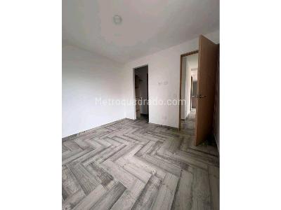 Apartamento de 3 alcobas en venta en Cañaveralejo, Sabaneta, 58 m² · foto 9 de 16
