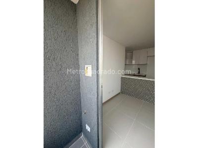 Apartamento de 3 alcobas en venta en Aves Maria, Sabaneta, 73 m² · foto 6 de 20
