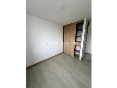 Apartamento de 3 alcobas en venta en Aves Maria, Sabaneta, 73 m² · foto 12 de 20