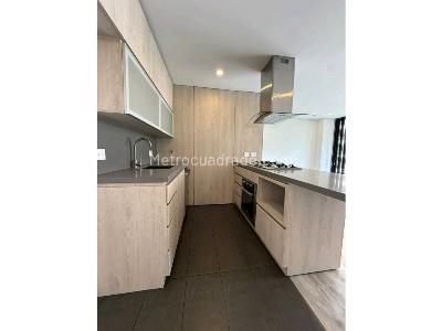 Apartamento de 2 alcobas en venta en Las Palmas, Medellín, 108 m² · foto 5 de 20