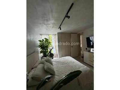 Apartamento en venta en San Lucas Poblado, Medellín · foto 10 de 18