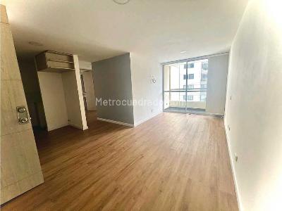 Apartamento de 3 alcobas en venta en Prados De Sabaneta, Sabaneta, 68 m² · foto 2 de 20