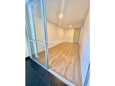 Apartamento de 3 alcobas en venta en Prados De Sabaneta, Sabaneta, 68 m² · foto 3 de 20
