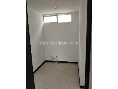 Apartamento en venta en Belen Rosales, Medellín · foto 11 de 19