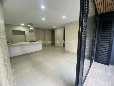 Apartamento de 2 alcobas en venta en Envigado, Envigado, 80 m² · foto 3 de 20