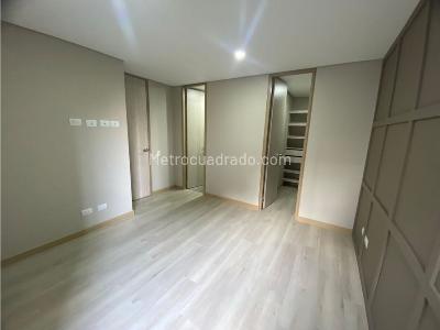Apartamento de 2 alcobas en venta en Envigado, Envigado, 80 m² · foto 10 de 20