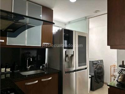 Apartamento en venta en Loma Del Esmeraldal, Envigado · foto 8 de 20