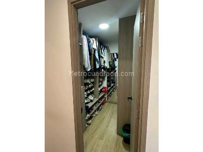 Apartamento de 3 alcobas en venta en Conquistadores, Medellín, 121 m² · foto 12 de 18