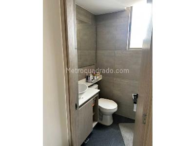 Apartamento de 3 alcobas en venta en Conquistadores, Medellín, 121 m² · foto 16 de 18