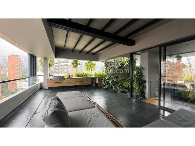 Apartamento en venta en El Poblado, Medellín · foto 2 de 20