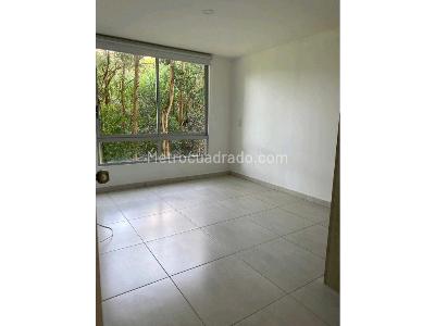 Apartamento de 2 alcobas en venta en Las Lomitas, Sabaneta, 61 m² · foto 2 de 16