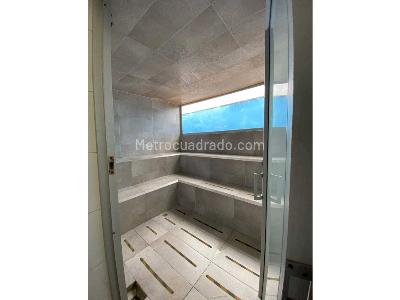 Apartamento de 2 alcobas en venta en Las Lomitas, Sabaneta, 61 m² · foto 15 de 16