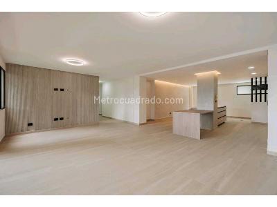 Apartamento de 4 alcobas en venta en La Linde Poblado, Medellín, 154 m² · foto 3 de 20