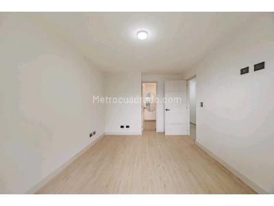 Apartamento de 4 alcobas en venta en La Linde Poblado, Medellín, 154 m² · foto 15 de 20