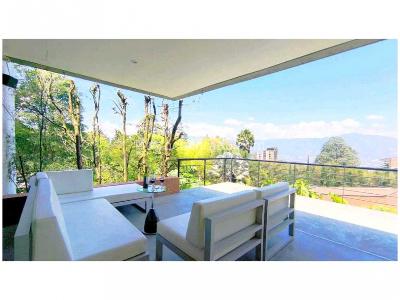 Casa de 3 alcobas en venta en El Poblado, Medellín, 1564 m² · foto 8 de 20