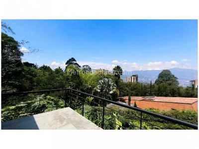 Casa de 3 alcobas en venta en El Poblado, Medellín, 1564 m² · foto 11 de 20