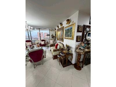 Apartamento de 4 alcobas en venta en Los Balsos Poblado, Medellín, 140 m² · foto 5 de 20
