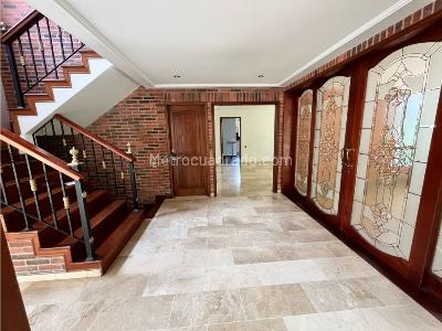 Casa de 5 alcobas en venta en El Poblado, Medellín, 520 m² · foto 4 de 20