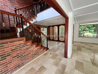 Casa de 5 alcobas en venta en El Poblado, Medellín, 520 m² · foto 6 de 20