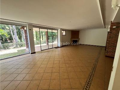 Casa de 5 alcobas en venta en El Poblado, Medellín, 520 m² · foto 14 de 20