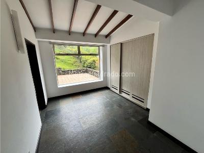 Casa de 4 alcobas en arriendo en Alto Las Palmas, Envigado, 340 m² · foto 14 de 20