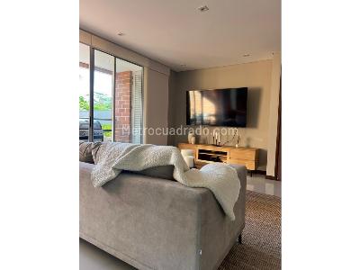 Apartamento de 2 alcobas en venta en Alejandria Poblado, Medellín, 80 m² · foto 8 de 20