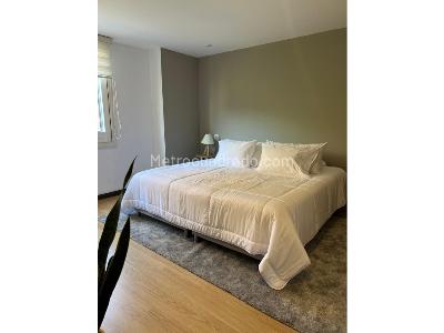Apartamento de 2 alcobas en venta en Alejandria Poblado, Medellín, 80 m² · foto 18 de 20