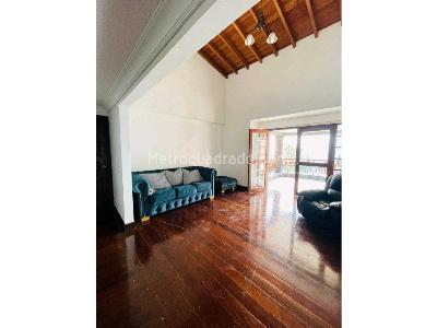 Casa de 5 alcobas en venta en La Calera, Medellín, 1500 m² · foto 10 de 12