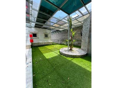 Casa de 4 alcobas en venta en San Lucas Poblado, Medellín, 585 m² · foto 6 de 20